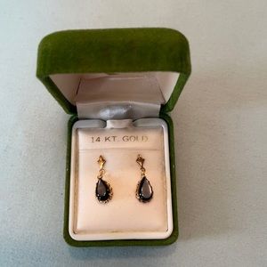 NIB Kent 14 karat gold earrings